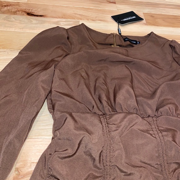 Pretty little thing dress - Picture 3 of 3